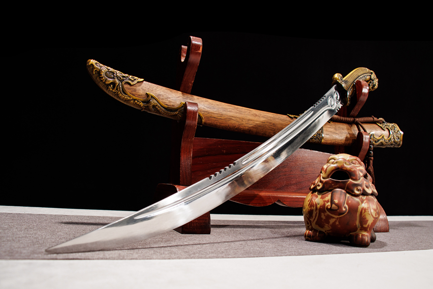 Đao Long Khiếu – Mẫu Đao Thừa Huyền Cong